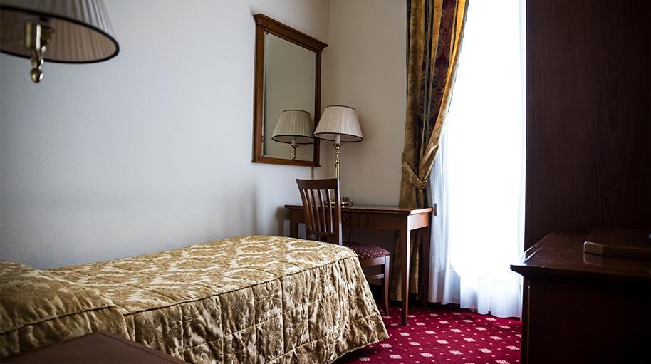 Albergo Ristorante Da Domenico 몬테 산 사비노 외부 사진